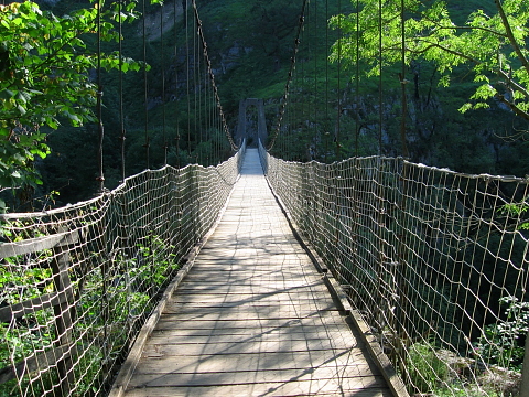 Pyrenees - Bearn - PASSERELLE D'HOLZARTE (531 m)