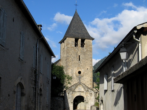 Pyrenees - Bearn - EGLISE (876 m)