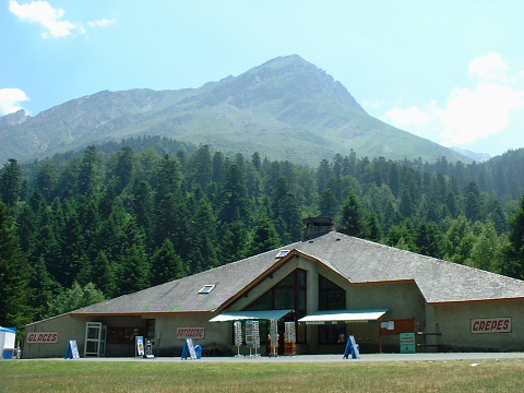 Pyrenees - Hautes Pyrenees - CAFETERIA LAC D'ESTAING (1072 m)