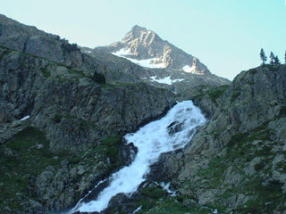 Cascade Esploumouse