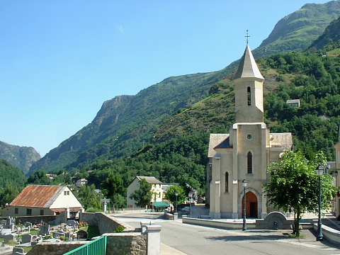 Pyrenees - Hautes Pyrenees - EGLISE DE GEDRE (1040 m)