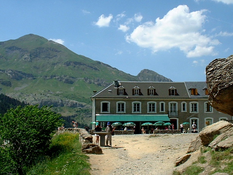 Pyrenees - Hautes Pyrenees - HOTEL DU CIRQUE DE GAVARNIE (1572 m) 