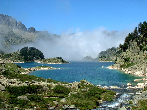 Pyrenees - Hautes Pyrenees - LAC DE GREZIOLLES (2130 m)
