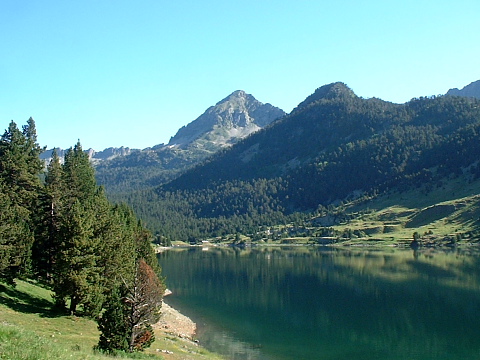Pyrenees - Hautes Pyrenees - LAC DE L'OULE (1810 m)