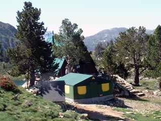 Refuge ASPTT de Bastan