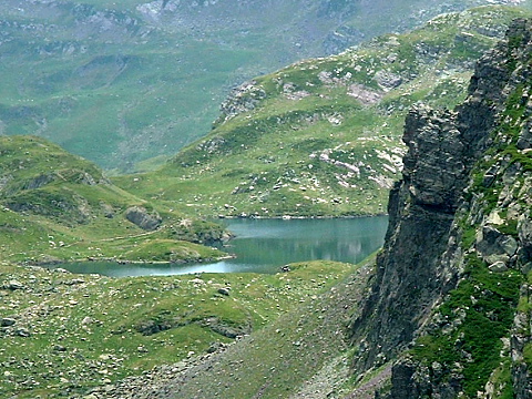 Pyrenees - Tour du Pic du Midi d'Ossau - LACS D'AYOUS - LAC BERSAU (2083 m)