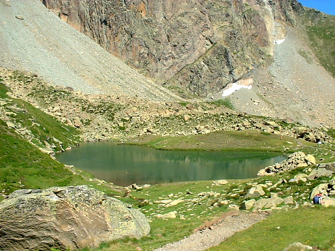 Pyrenees - Tour du Pic du Midi d'Ossau - LAC DE POMBIE (2031 m)