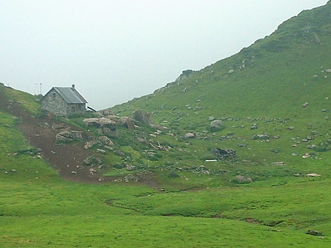 Pyrenees - Tour du Pic du Midi d'Ossau - LAPASSA (1860 m)