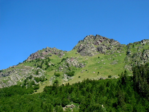 Pyrenees - Tour du Pic du Midi d'Ossau - LES TOURS (2134 m)