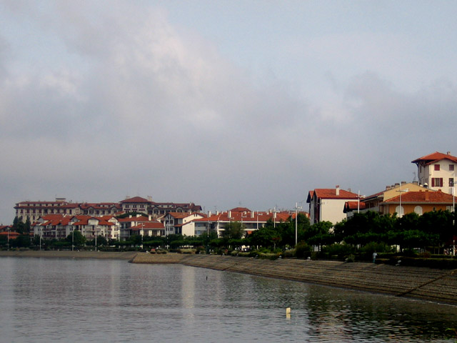 Pyrenees - Pays Basque - PORT D'HENDAYE (0 m)