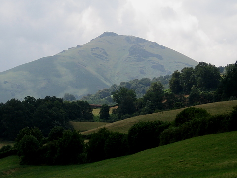 Pyrenees - Pays Basque - MONHOA DEPUIS ST ETIENNE (1021 m)