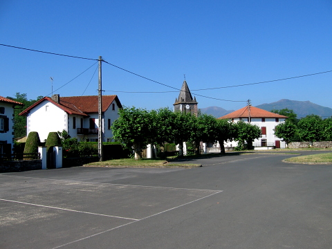 Pyrenees - Pays Basque - MAGDELEINE (178 m)