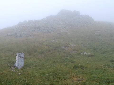 Pyrenees - Pays Basque - CROMLECHS D'OCCABE (1382 m)