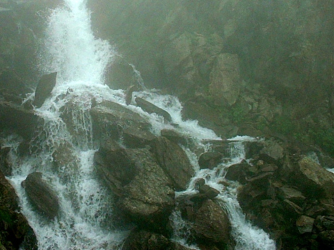 Pyrenees - Pic du Midi - CASCADE LAC BLEU (1940 m)