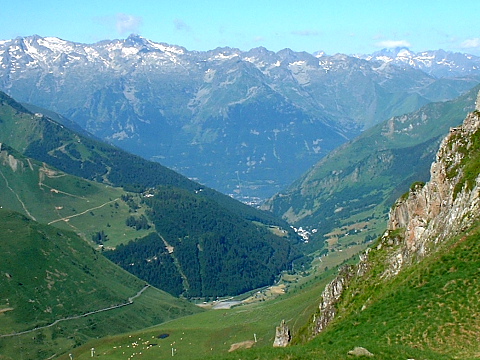 Pyrenees - Pic du Midi - VALLEE DE BAREGES (1650 m)